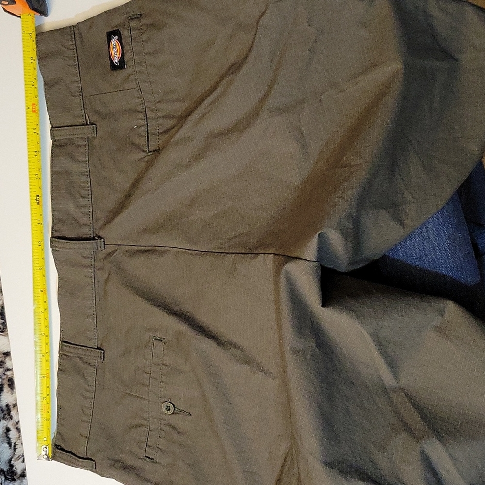 DICKIES Relaxed Cargo Shorts 38 - Picture 7 of 12